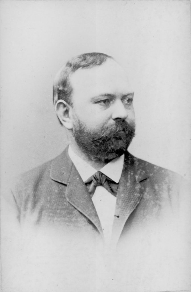 Friedrich Gumpert (1841-1906) - Flatschart Horns